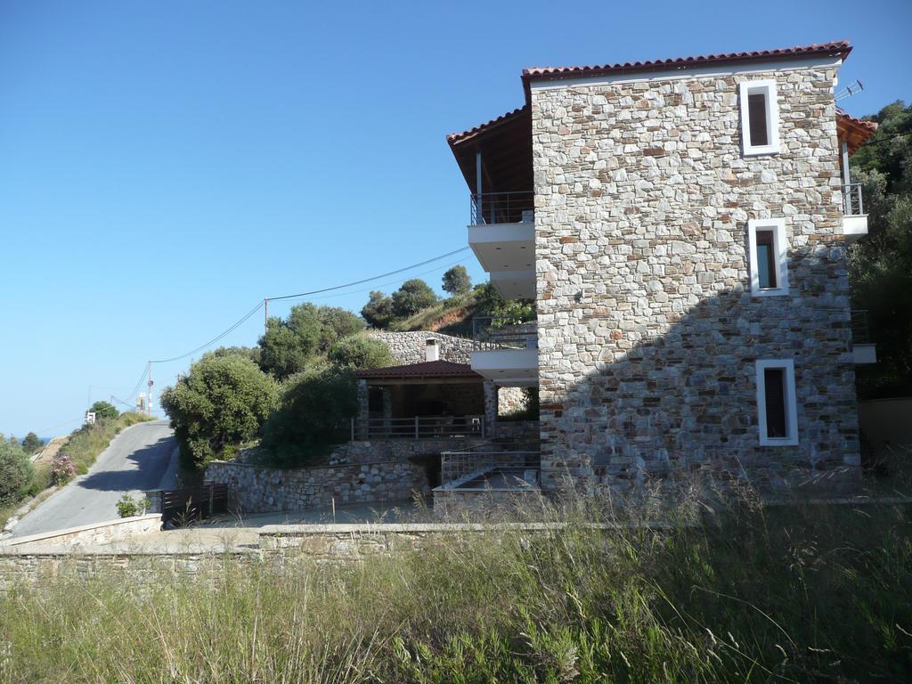 Labetia Apartments Agio Apóstoloi Exterior foto
