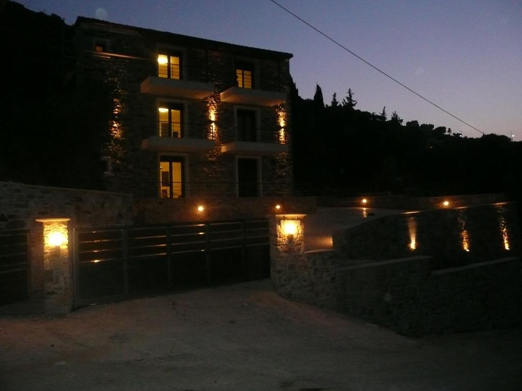Labetia Apartments Agio Apóstoloi Exterior foto